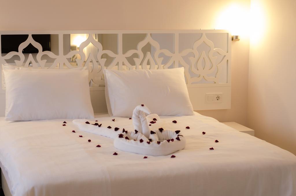 Cimenoglu Hotel เดนิซลี ภายนอก รูปภาพ