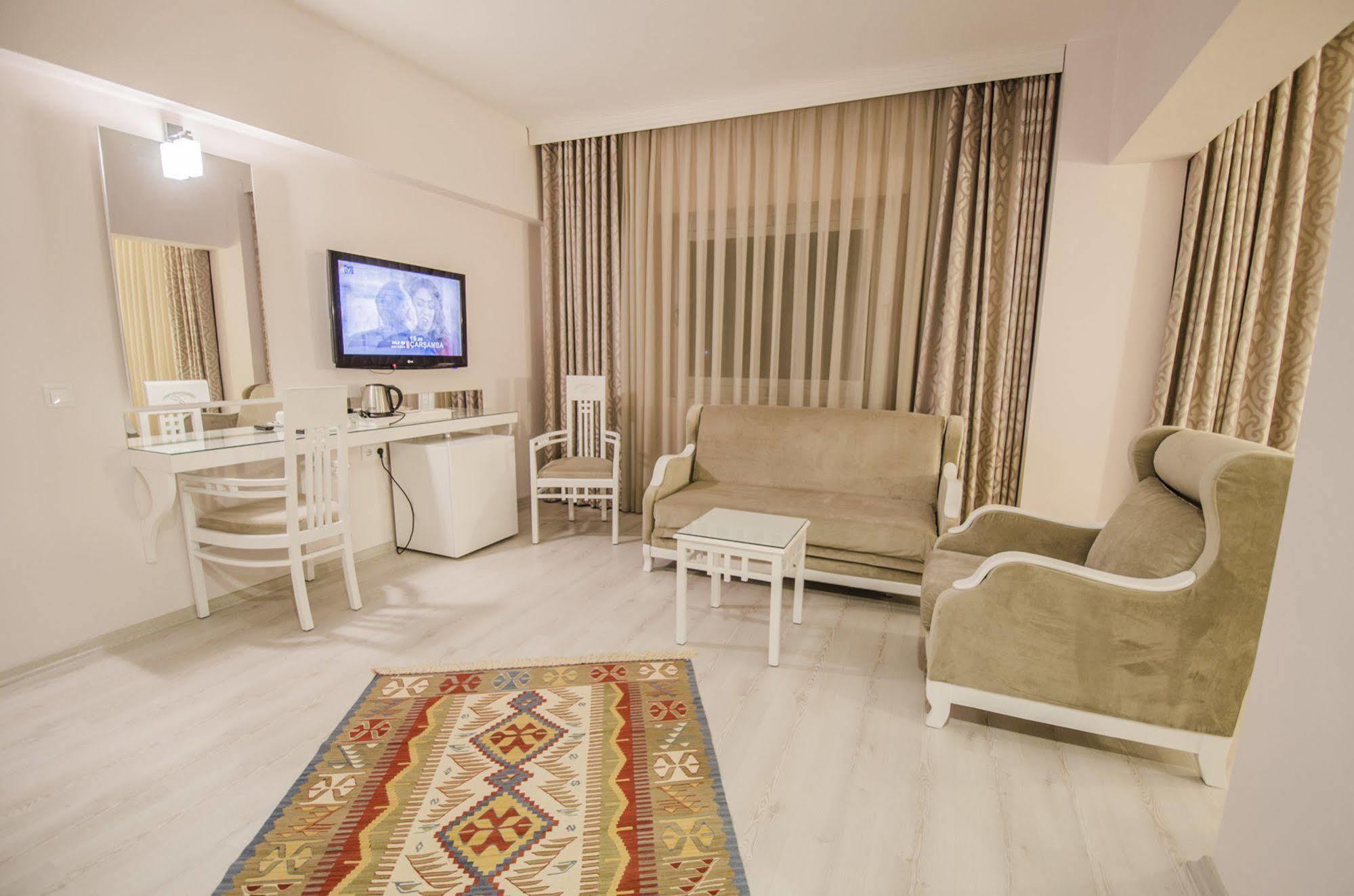 Cimenoglu Hotel เดนิซลี ภายนอก รูปภาพ